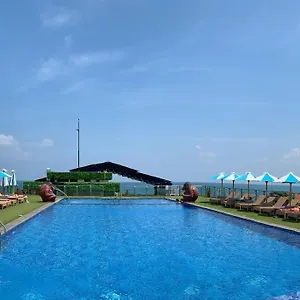 **** Hotel Sulis & Indonésia